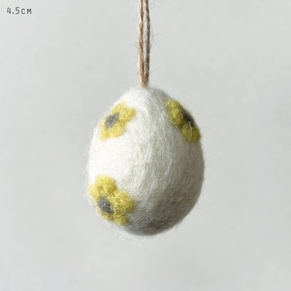 Felted daisy egg-Yellow